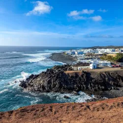 El Golfo and Charco de los Clicos - Lanzarote