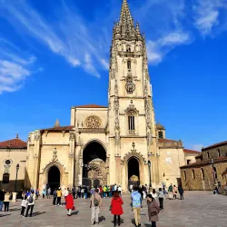 Oviedo Cathedral (Cathedral of San Salvador) - Oviedo