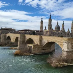Puente de Piedra (Stone Bridge) - Zaragoza (Saragossa)