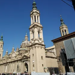 Puente de Piedra (Stone Bridge) - Zaragoza (Saragossa)