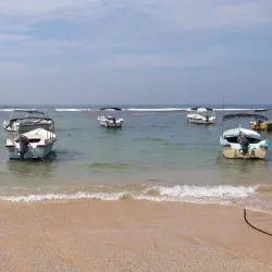 Hikkaduwa Coral Sanctuary - Ambalangoda