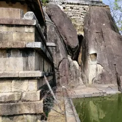 Isurumuniya Temple - Anuradhapura