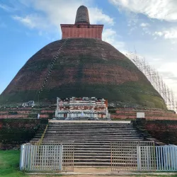 Jetavanaramaya Stupa - Anuradhapura