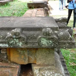 Avissawella Maha Saman Devalaya - Avissawella