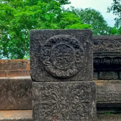 Avissawella Maha Saman Devalaya - Avissawella