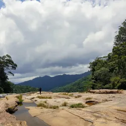 Laxapana Falls - Avissawella