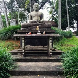 Gadaladeniya Temple - Gampola