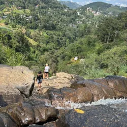 Kirimetiya Falls - Gampola