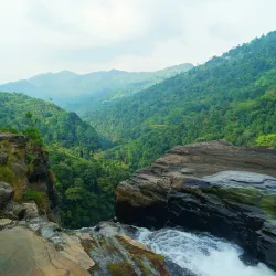 Laxapana Falls - Gampola