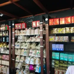 Tea Plantations around Gampola - Gampola