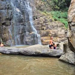 Diyaluma Falls - Haputale