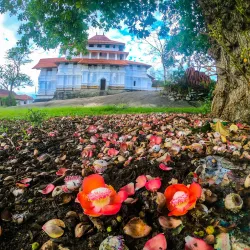 Lankatilaka Temple - Kandy