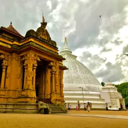 Kelaniya Raja Maha Vihara - Kiribathgoda