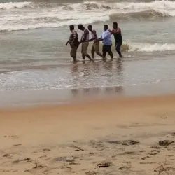 Mount Lavinia Beach - Kotikawatta