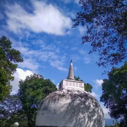 Aluvihare Rock Temple - Matale