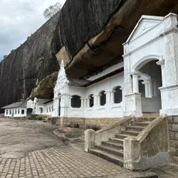 Dambulla Cave Temple (near Matale) - Matale