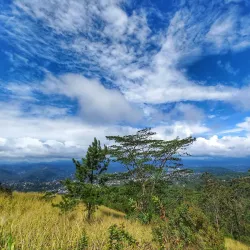 Hanthana Mountain Range - Nawalapitiya
