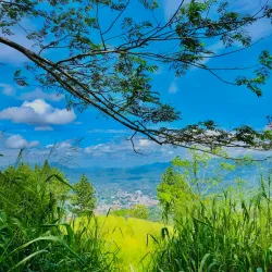 Hanthana Mountain Range - Nawalapitiya