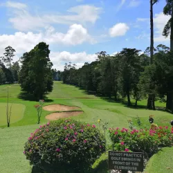 Nuwara Eliya Golf Club - Nuwara Eliya