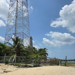 Point Pedro War Memorial - Point Pedro