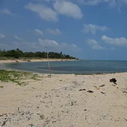 Point Pedro War Memorial - Point Pedro