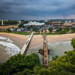Paravi Dupatha Temple - Tangalle