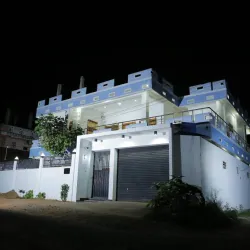 Vavuniya Rest House - Vavuniya