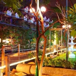 Natural Surroundings and Wildlife - Al Manaqil