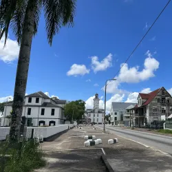 Palmentuin (Palm Garden) - Paramaribo