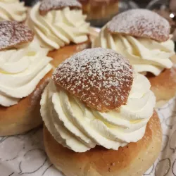 Local Cafés and Restaurants - Horred