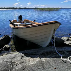Nearby Lake Åsunden - Horred