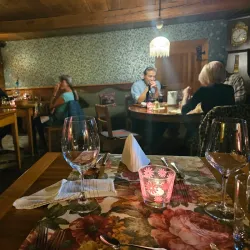 Local Swiss Cuisine Experiences - Albinen