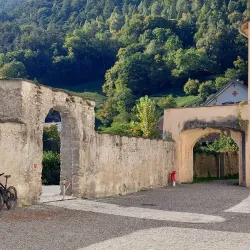 Burgruine Haldenstein (Haldenstein Castle Ruins) - Chur