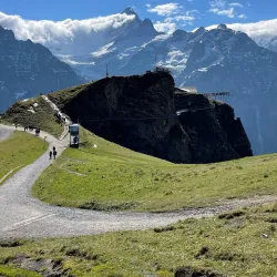 Bachalpsee Lake - Grindelwald