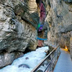 Grindelwald Glacier Gorge (Gletscherschlucht) - Grindelwald