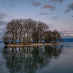 Lake Geneva Promenade - Rolle