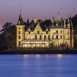 Schadau Park and Schadau Castle - Thun