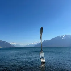 Charlie Chaplin Statue and Museum - Vevey