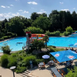 Wallisellen Community Center - Wallisellen