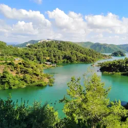 Latakia City (Nearby) - Slinfah