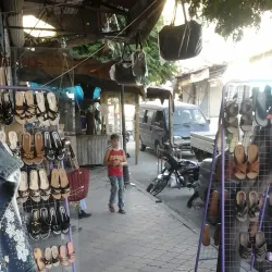 Local Markets in Slinfah - Slinfah