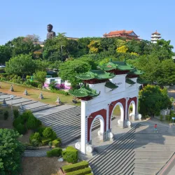 Bagua Mountain Great Buddha Statue - Chang-hua