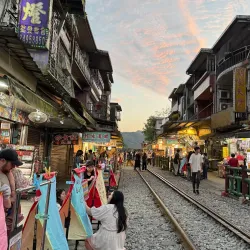 Pingxi Sky Lantern Experience - New Taipei City