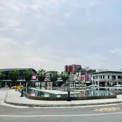 Pingtung Railway Station - Pingtung city