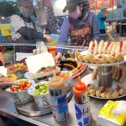 Tainan Flower Night Market - Tainan