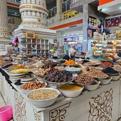 Ghafurov Central Market - Ghafurov