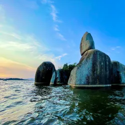 Bismarck Rock - Mwanza
