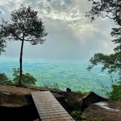 Phu Wiang National Park - Ban Phai