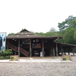 Wat Pa Ban Tat - Ban Phai