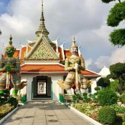 Wat Arun (Temple of Dawn) - Bangkok